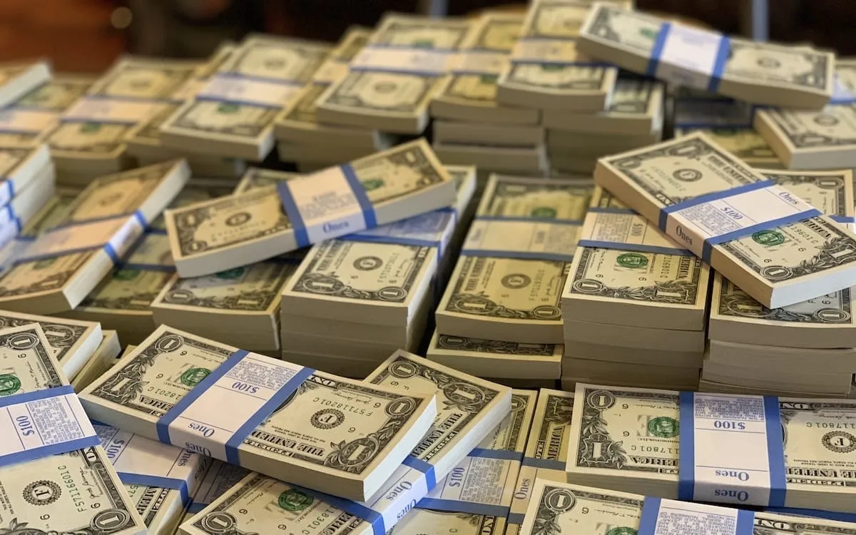 The Google Grant Visualized: What $10k in $1 Bills Really Looks Like